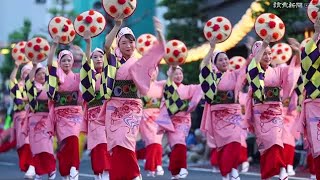 山形花笠まつり開幕…花笠を手で回しながら「ヤッショ、マカショ」