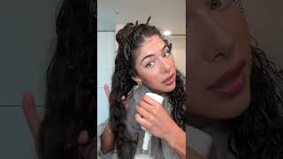 frizz free curly hair routine part 1 #curlyhair #wavyhair #curlyhairroutine #frizzfreehair