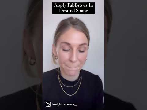 How To Fill In Your Eyebrows With FabBrwow