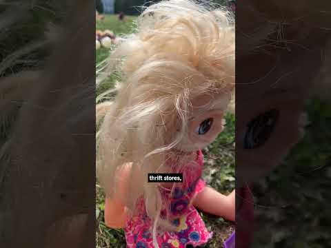 Creepy Old Dolls Are the Best Halloween Decor