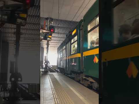 筑豊電気鉄道黒崎駅前…阪堺電車カラー[阪堺電車のモ161形カラーリング]発車