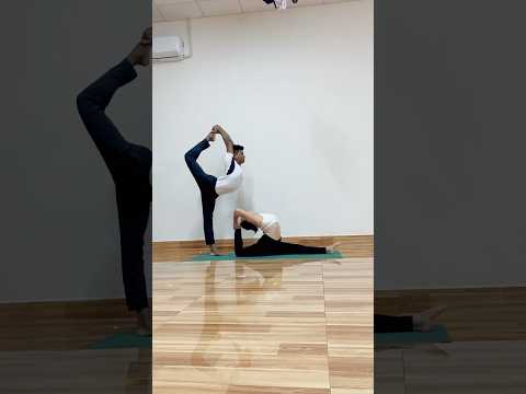 Acro yoga / partner yoga / advance yoga / #yoga #yogi #yogapractice #yogaposes #yogainspiration