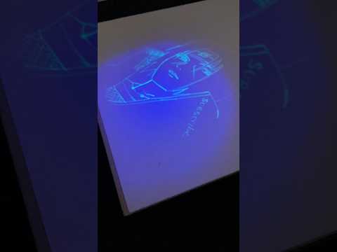 Itachi uchiha drawing with glowing pen from Naruto #shorts