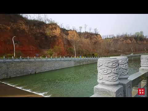 中国郑州贾鲁河治理工程，两岸的土坡是重大隐患，雨季塌方很麻烦