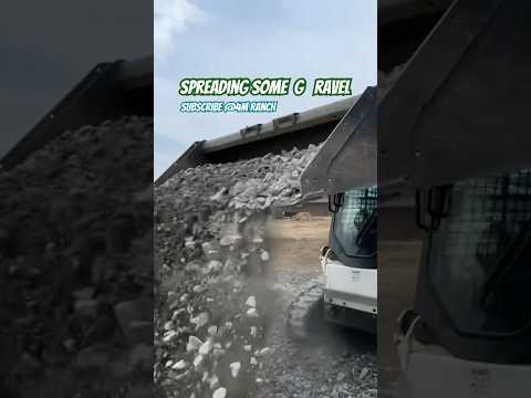 Bobcat T650 spreading stone for road #shortsvideo