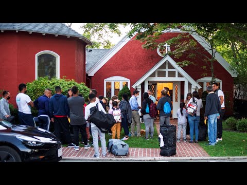 Tucker Carlson - Diversity Comes to Martha's Vineyard