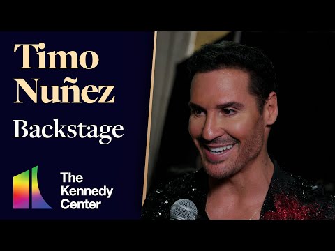 Timo Nuñez backstage at the 2024 Kennedy Center Honors