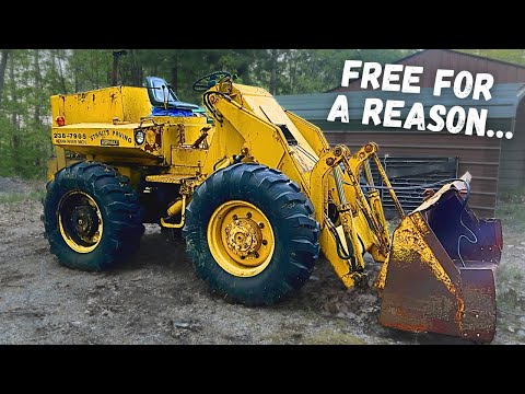 FREE International wheel Loader, Sitting 8 YEARS! (Will it Run??)