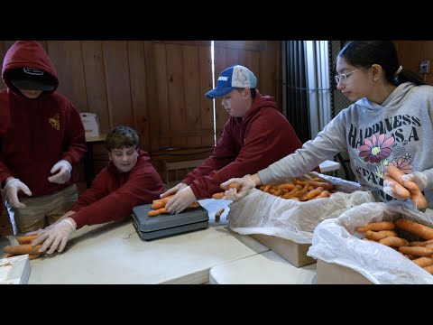 BNEWS Feature: Volunteers Make Thanksgiving For All