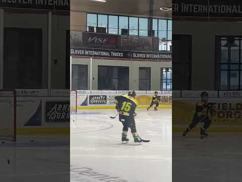 #hockey #hockeycanada #sports #playtime #hustle #fyp #shorts #youtubeshorts #viral #hockeydrills