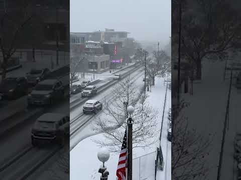 Rochester sees first *real* snow of the season