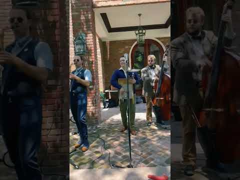 Vintage Lawn Party in Pasadena, CA with Holly Street Stompers #shorts #vintage