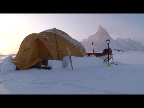 Sunset at the camp in the Revoir Pass - Sam Ford Fiord 2010 expedition