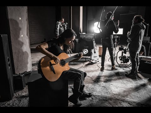 Rodrigo y Gabriela - Descending To Nowhere (Behind The Scenes)