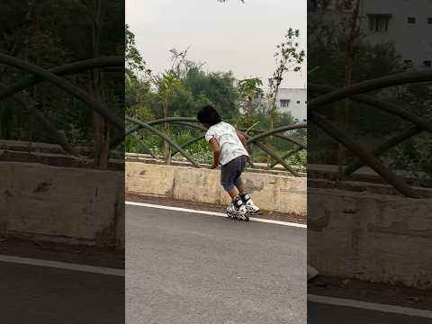 Speed skating #viral #tranding #inshort #vairal #skating #reaction #instagram #balurghat #inshort