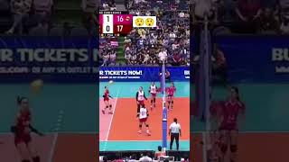 Smart move by Aiza Maizo-Pontillas #highlights #shorts #theheartofvolleyball #petrogazz