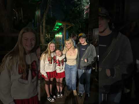 I MET THEM! #music #song #mckennagrace #masonthames #plsgoviral #theconjuring #howtotrainyourdragon