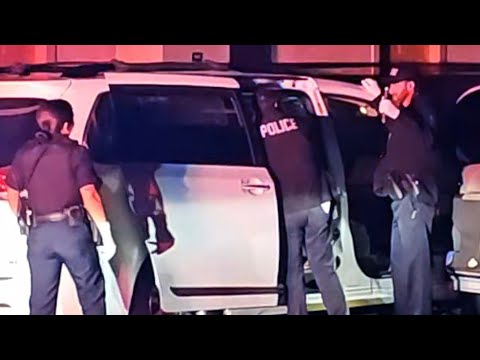 4 COPS ALL RUN AND HIDE FROM CAMERA FROM TO MUCH EXPOSURE ON THEIR CORRUPTION