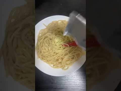 So I tried these cream flavored spaghetti