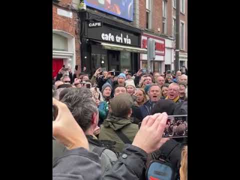 Rendition of 'Dirty Old Town' as Shane MacGowan's funeral procession passes through Dublin