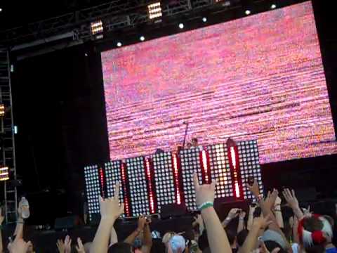 Ultra 2011 3/24/11 Fedde Le Grand [HQ]