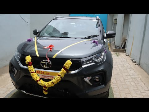 🚗car delivery ఏ విధంగా ఇచ్చారంటే / taking delivery of my new car / how to take new car /induthoughts