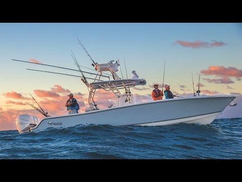 MAKO Boats: 334 CC Sportfish Edition Offshore Fishing Boat