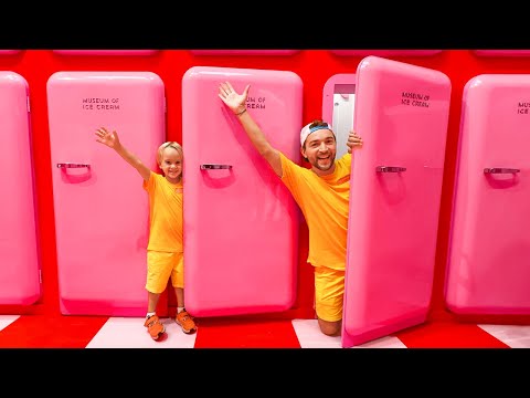 Chris explores Museum of Ice cream - Funny playtime