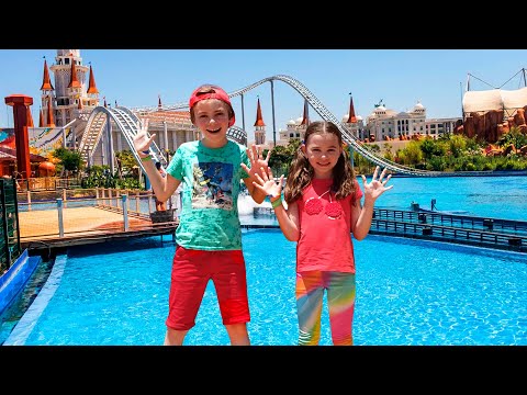 The Summer Holidays are Here Song - Nick and Poli