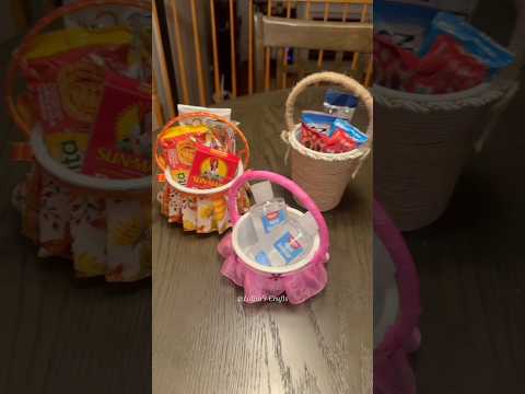 How to Make cute gift baskets out of plastic food containers #diycrafts  #plasticcontainer #recycle