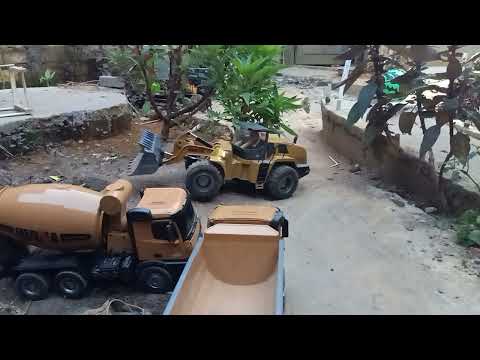 alat berat selesai bekerja pulang ke tempat istirahat #kontruksi #rc #viral #rcconstruction #toys