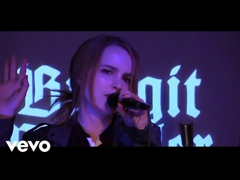 Bridgit Mendler - Atlantis (Live Performance)