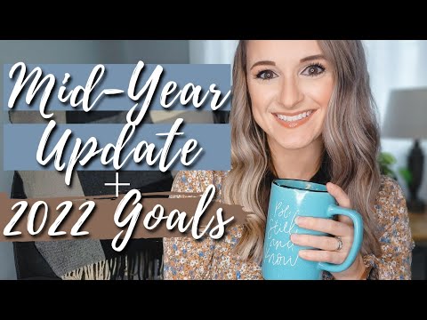 MID-YEAR UPDATE + GOALS FOR 2022 // Curriculum We're Using & Ditching // New Year Goals!