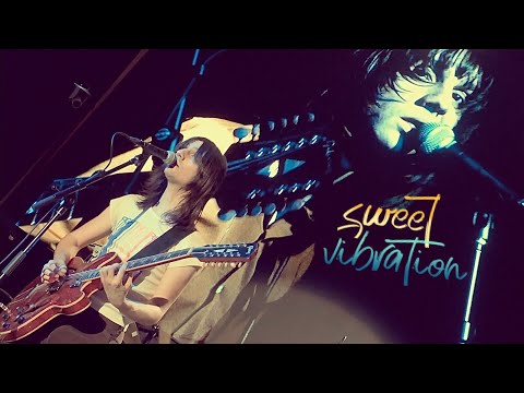 The Lemon Twigs - Sweet Vibration (Live Debut)