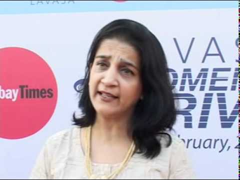 Anuradha Paraskar at Lavasa Women's Drive 2012 (Flag Off)