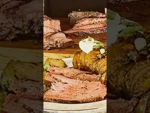 How About Pepper Crusted Tri Tip For The Holidays??? #beef #foodie #youtubeshorts ￼