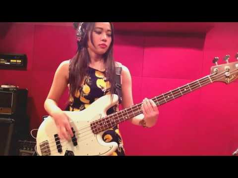 Juna_Bass play 3