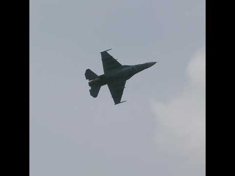 F-2機動飛行@防府北基地航空祭2024 F-2 maneuver flight @ Hofu North Air Base Air Show 2024 #Shorts