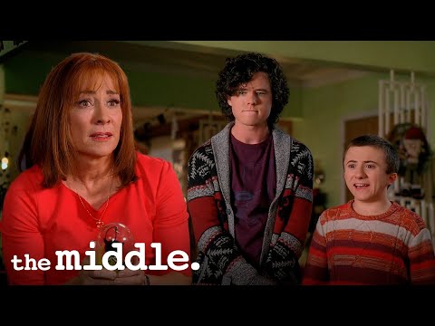 Frankie Hates Brick and Axl's Present | The Middle