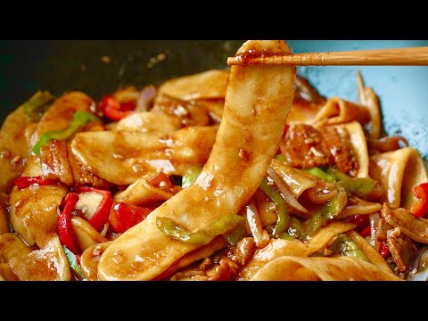 Pulled Noodles | Really want to eat noodles late at night... So voila, fried noodles with pork.