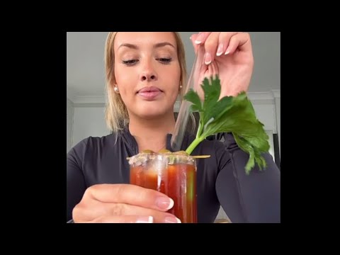 How to make a Bloody Mary cocktail / Drink recipes