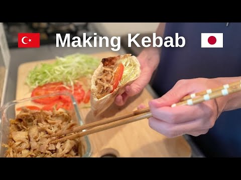 Try Turkish food in Japan | We got Kebab meat and Pita bread!