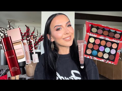 Makeup By Nikki La Rose is live!