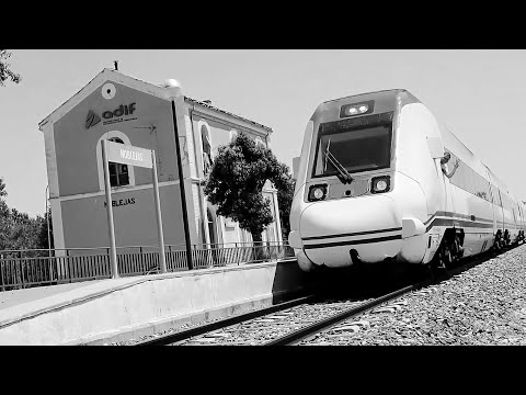 A mi querido tren de Cuenca (una década viajando juntos).