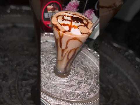 Kitkat milkshake #summer  #choclateshake #milkshake #smoothie #explore #trending #viral #shorts #yt