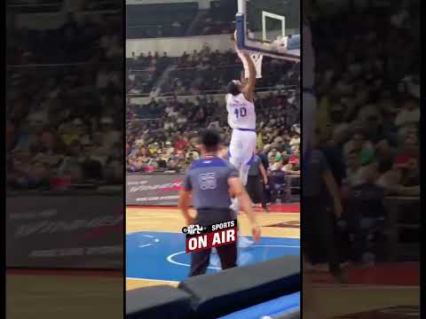 Glen Robinson III alley-oop galing kay Barroca.