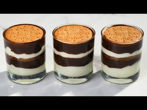 Chocolate & biscuit dessert recipe in cups.