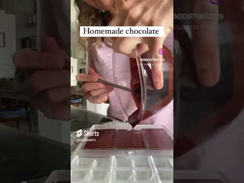 I made vegan chocolate!