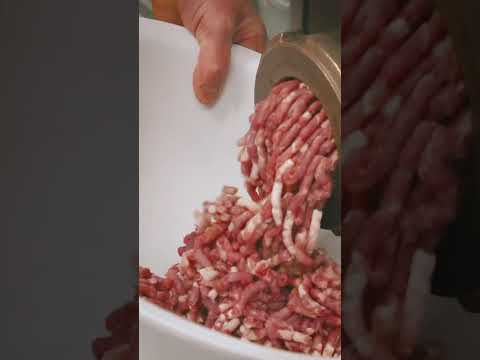 How #CumberlandSausage is made. #ASMR #sausage