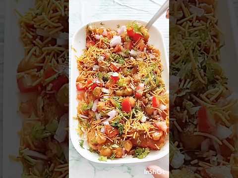 Bread Chole Chaat | Quick Evening Snack #shorts # trending # food #youtubeshorts #globalbawarchi